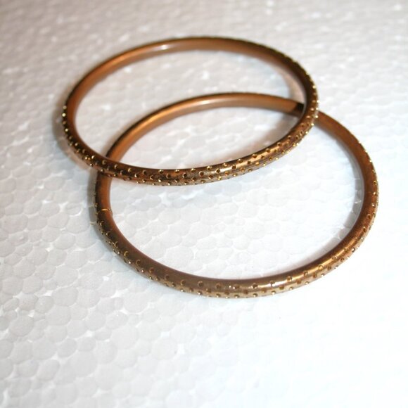 VINTAGE COPPER BANGLE BRACELTS (Set of 2) - Picture 2 of 4